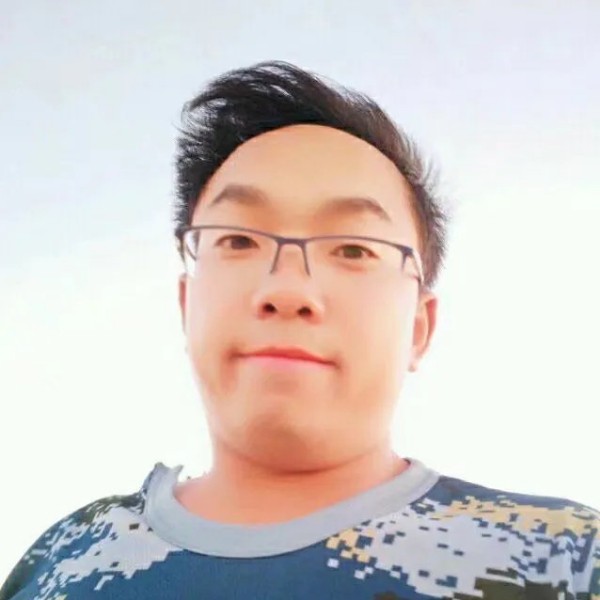 简单保卫冷眸的照片