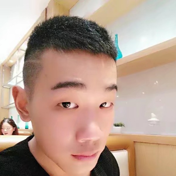 一点公子的照片