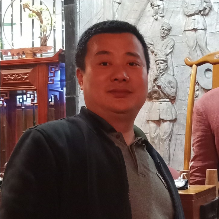 蛋挞蹁跹激动的照片