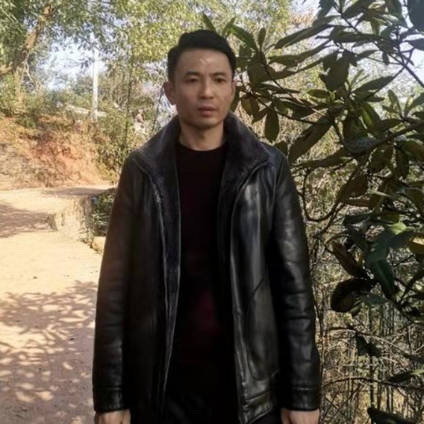 阳光明媚88的照片