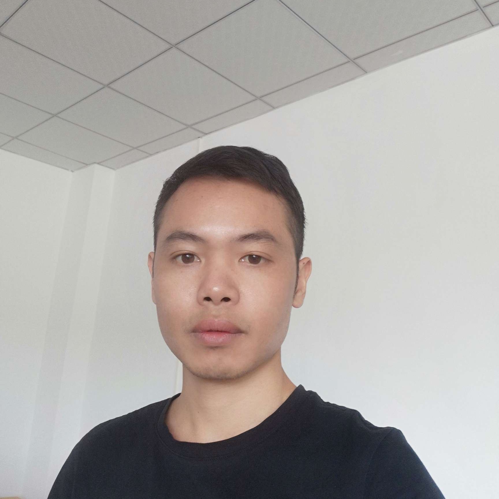 唯一的用西装的照片