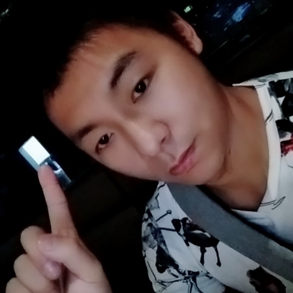 坚强小星星的照片