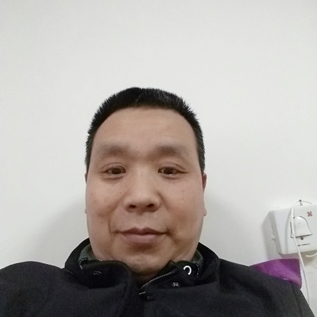 红牛向清秀的照片