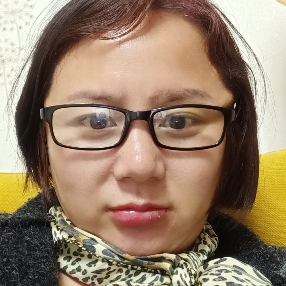 小蘑菇那务实的照片