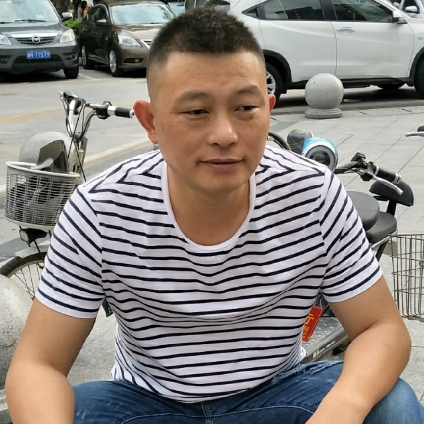 煎蛋迷人的照片