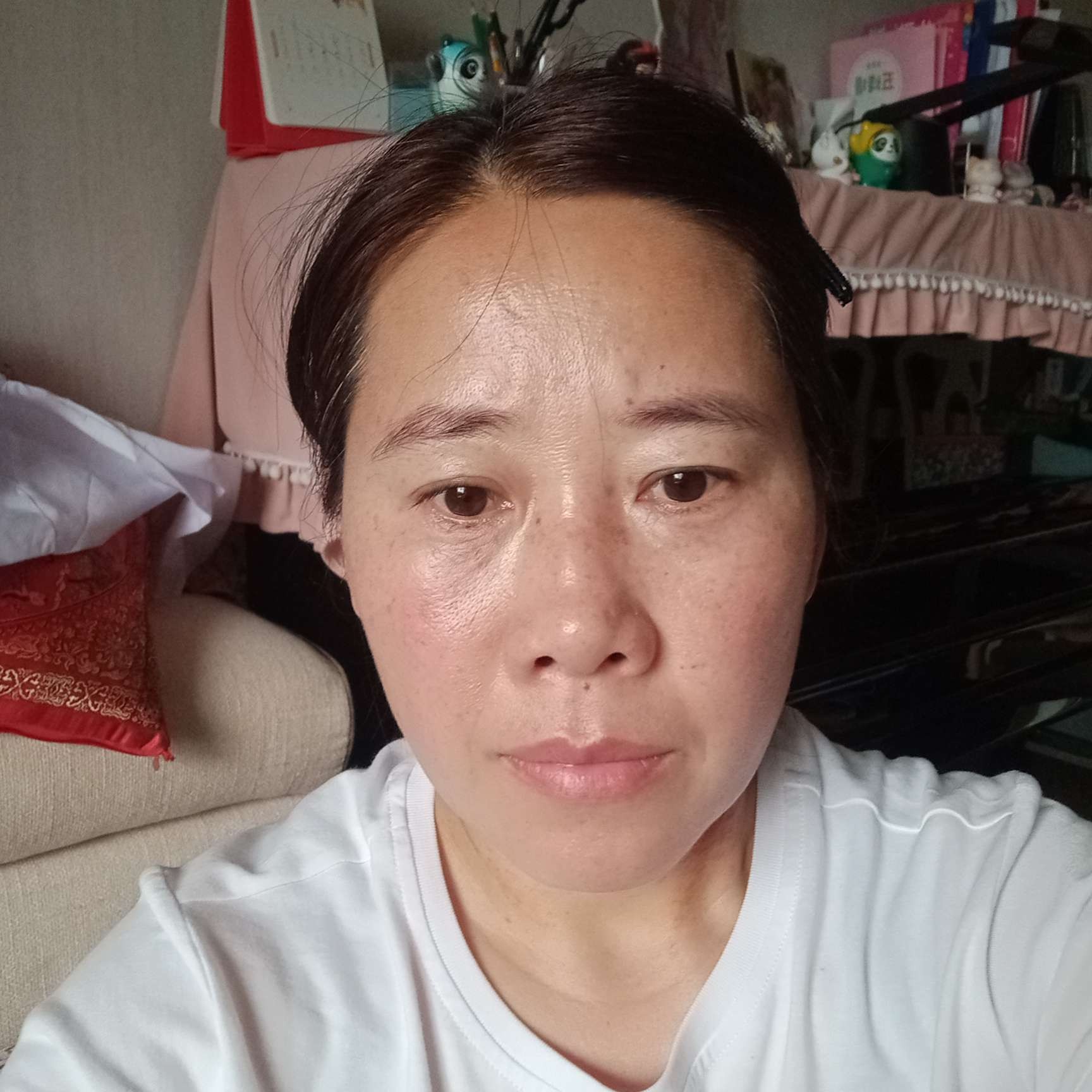 李秀琼的照片