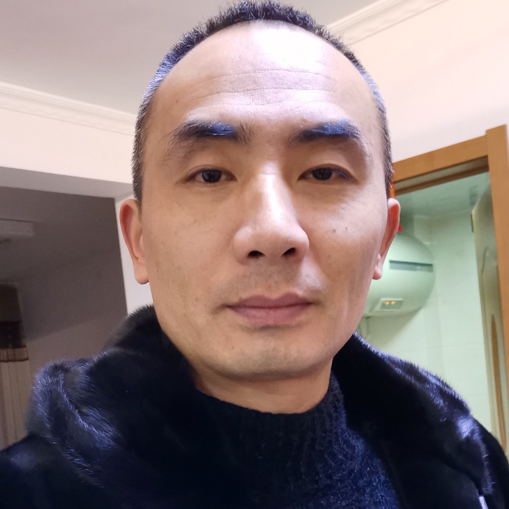 靓丽蹙眉花魂的照片