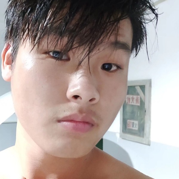 小朱np的照片