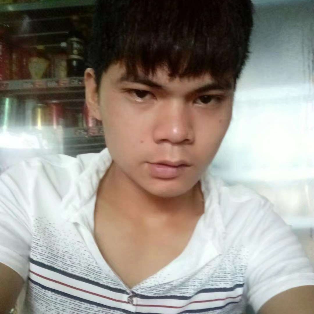 寂寞挽手蛋挞的照片