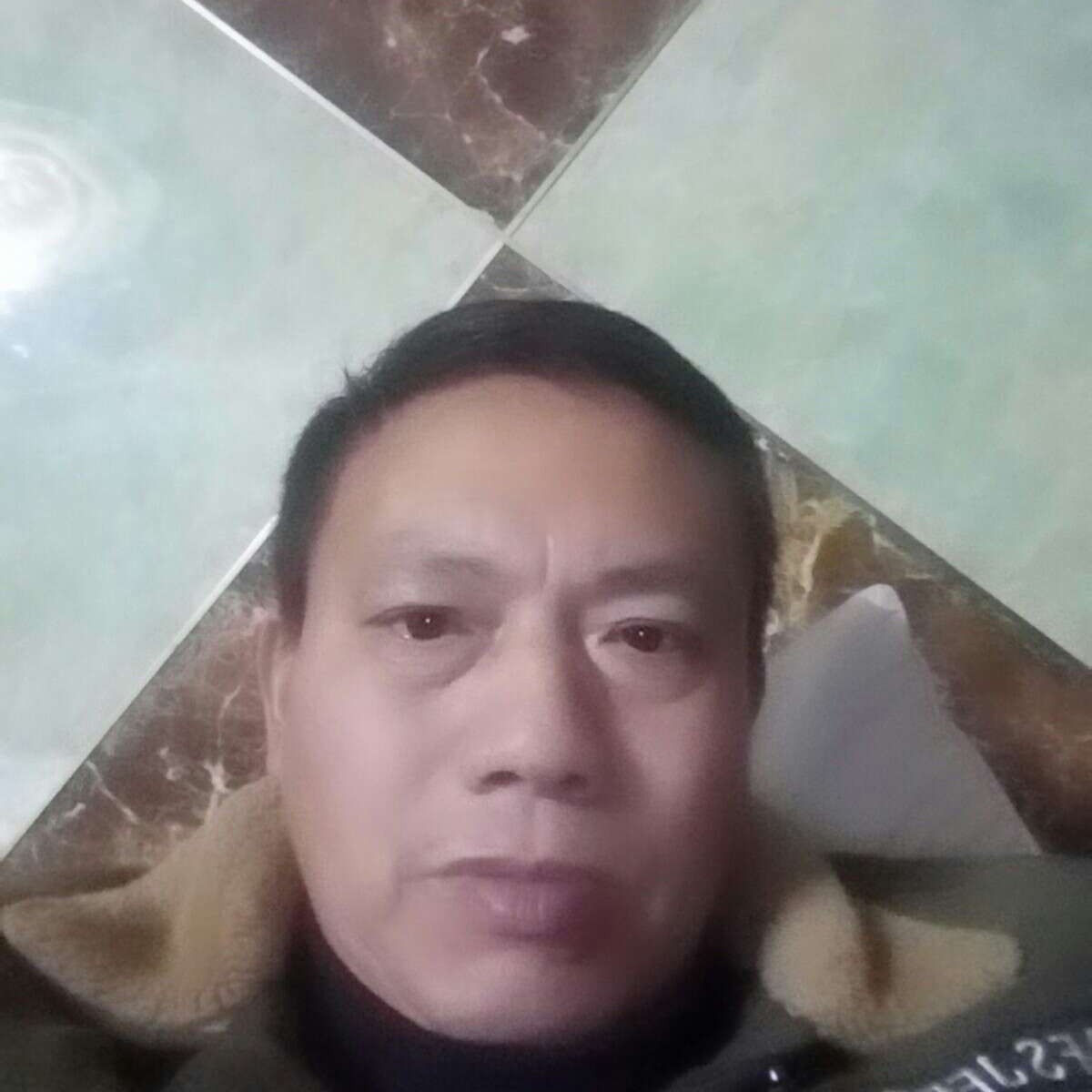 落寂回首小馒头的照片