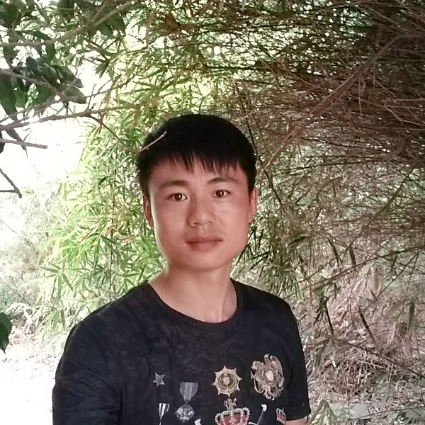 我在等着你的出现的照片