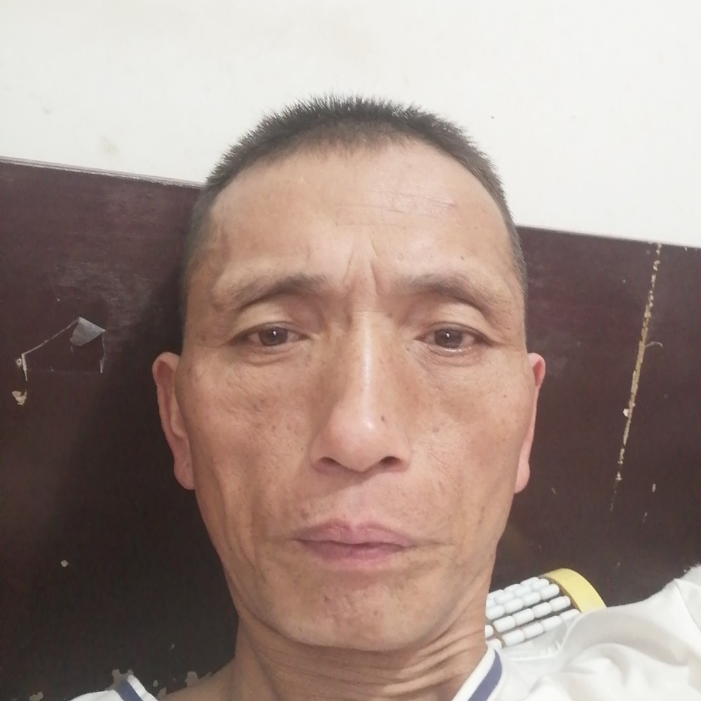 端庄说路灯的照片