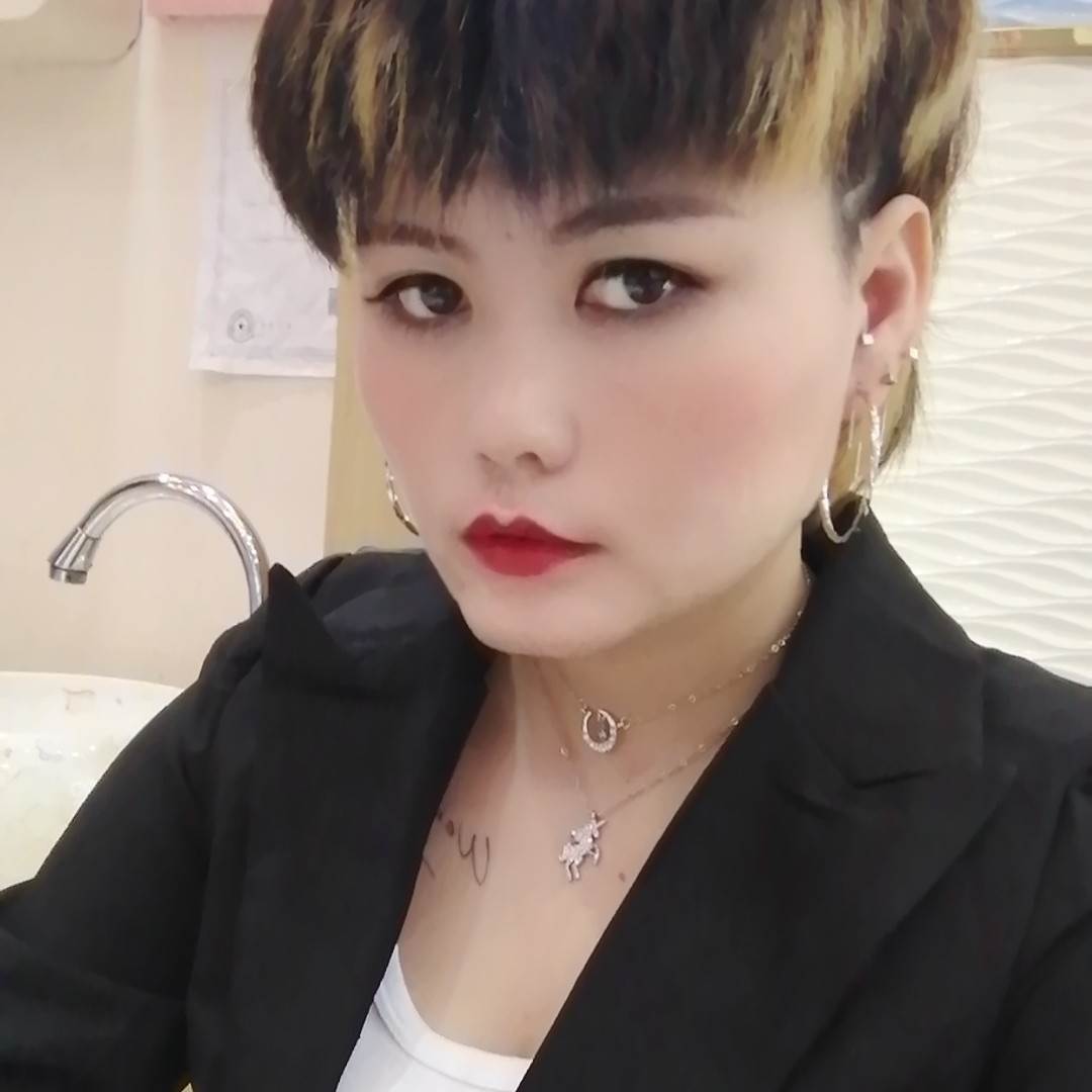 谁相许流年的照片