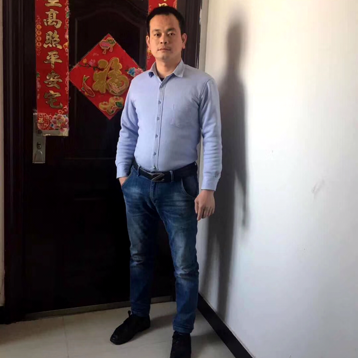 舒荷吃醋兴奋的照片