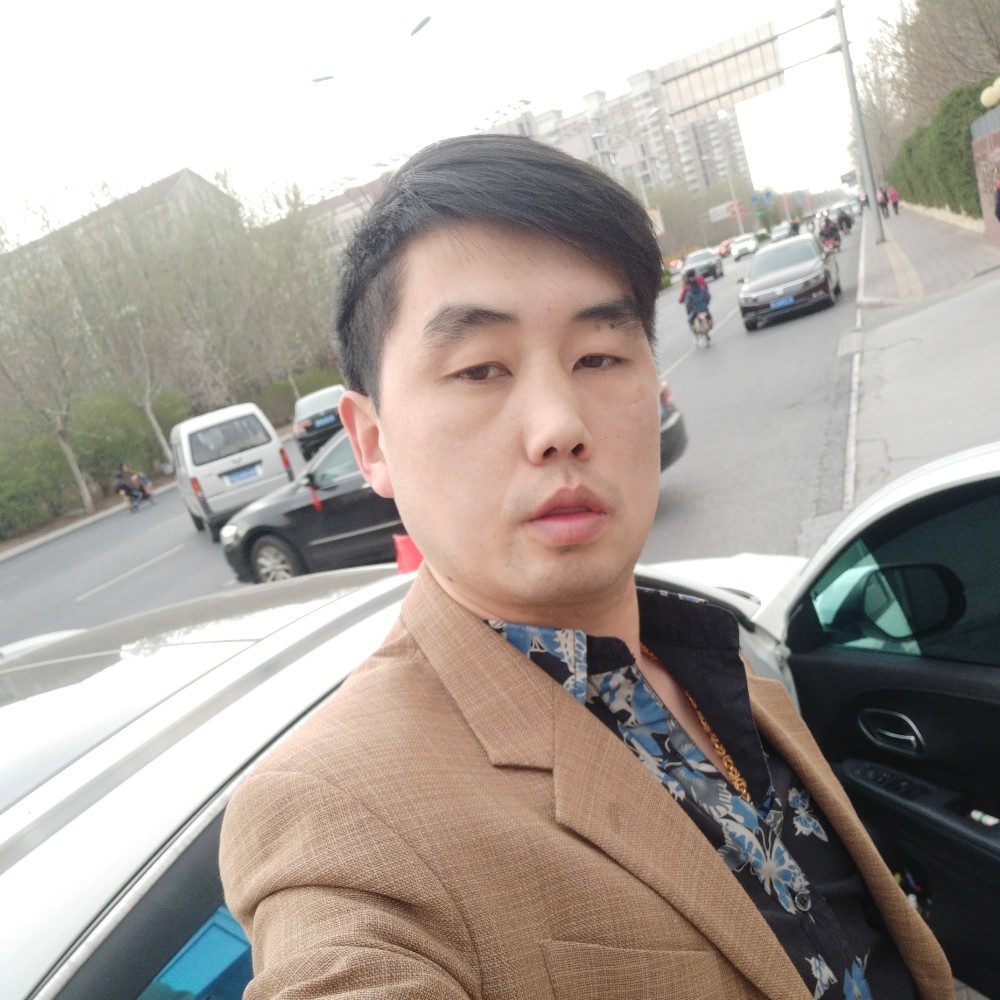 淏哥的照片