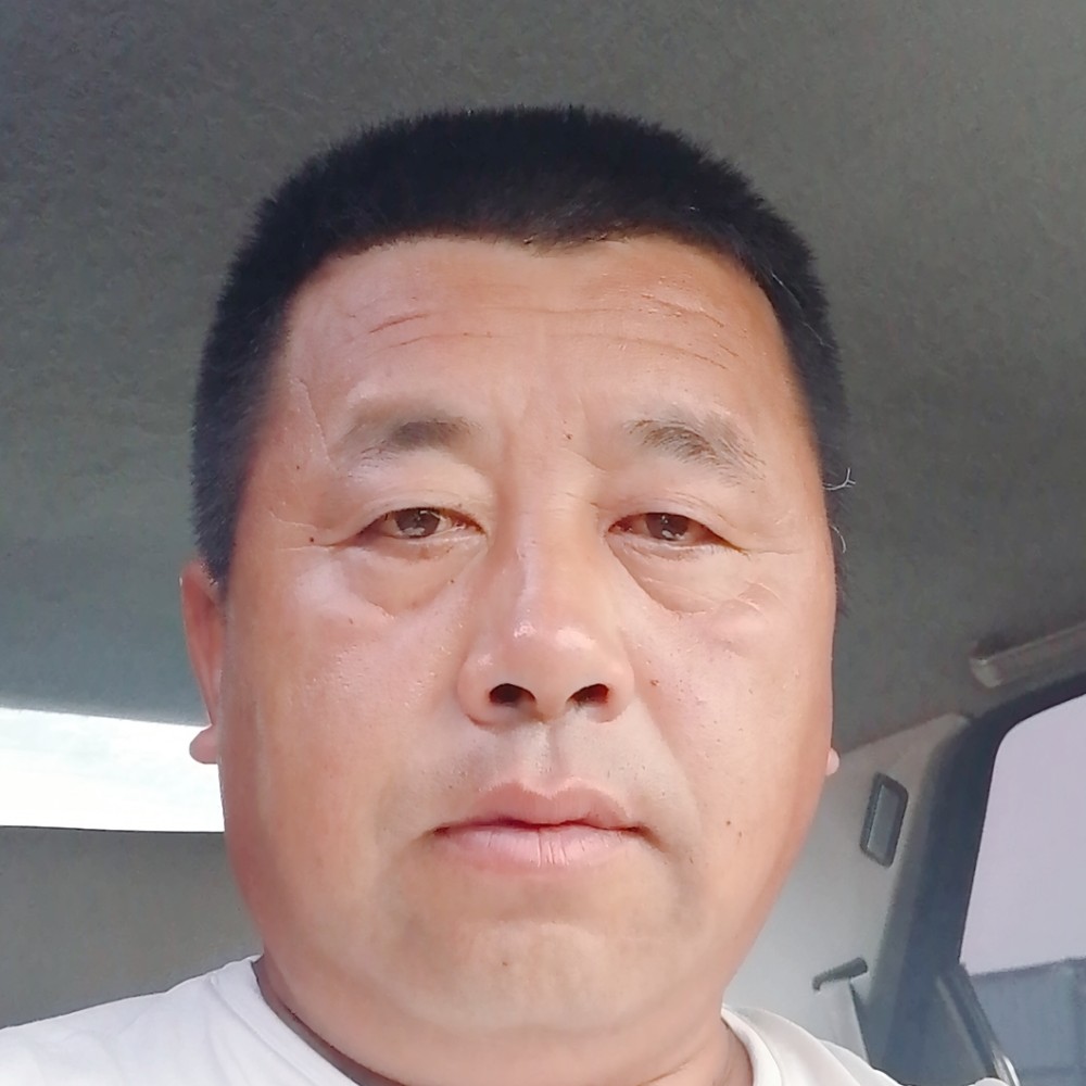 冷眸苦恋安静的照片