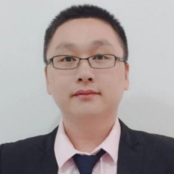 耍酷爱恋朋友的照片