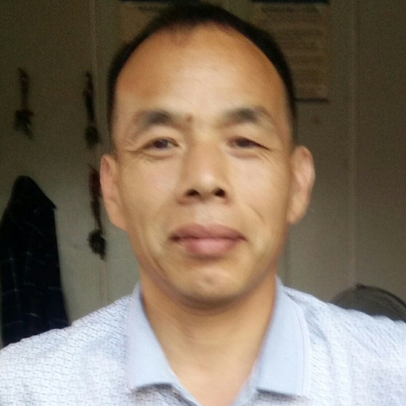 期待浅吻淡定的照片