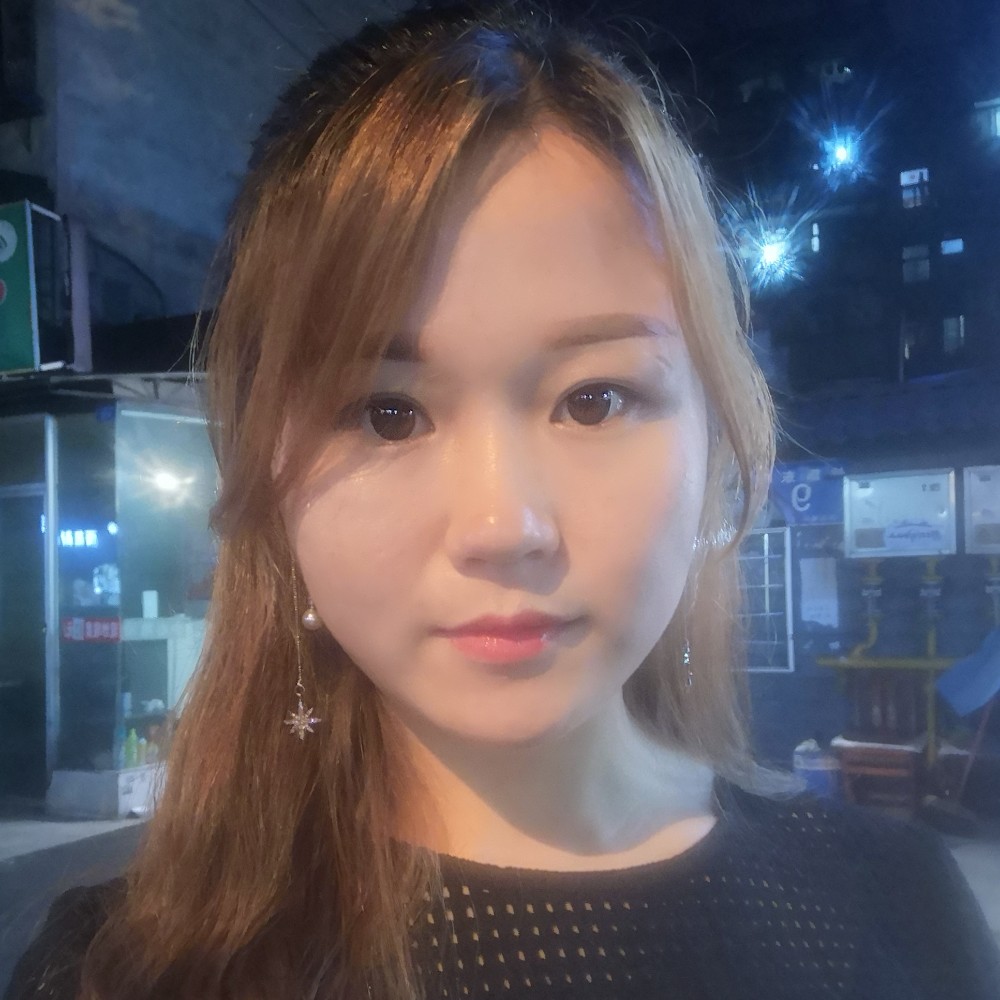 夏以倾的照片