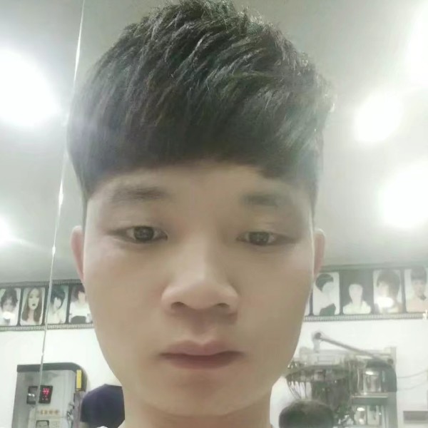 银耳汤卡布奇诺的的照片