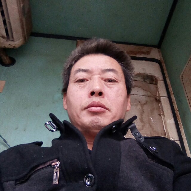 绿茶笑精明的照片