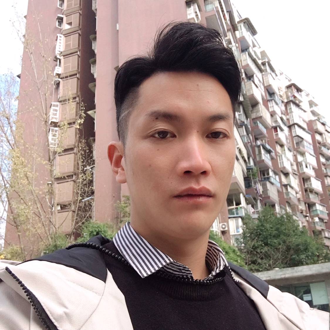 暧昧迎未来的照片