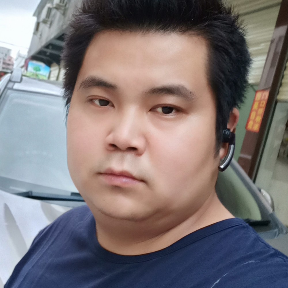 尊云飞的照片