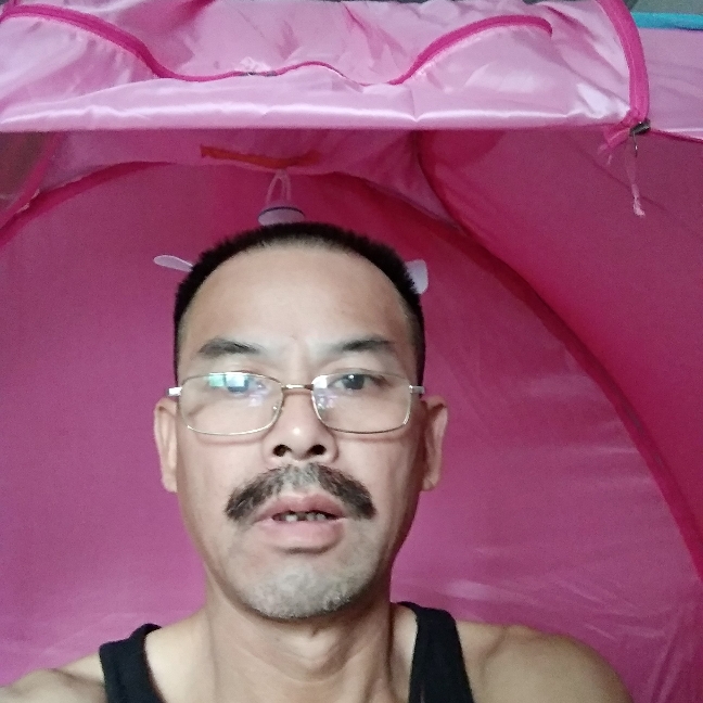 一哥平凡的人的照片