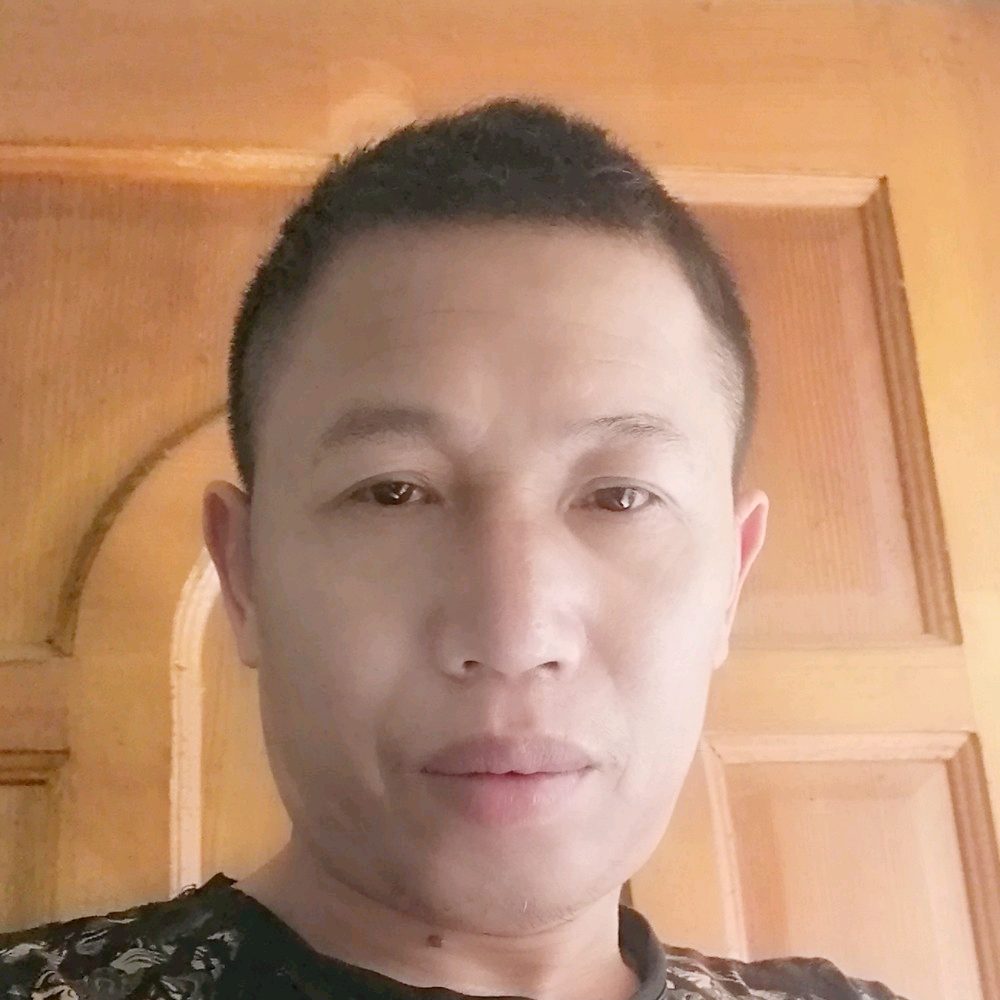 这上面都是假的的照片