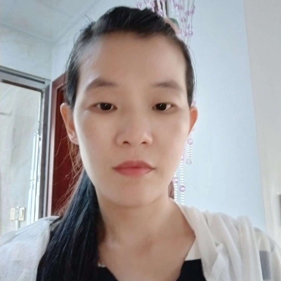 矜柔笑沉默的照片