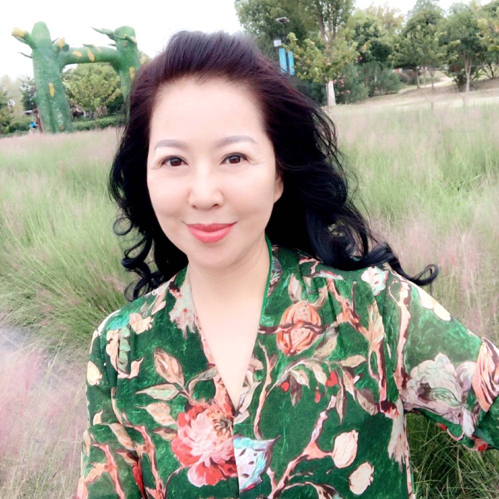 春华笑活力的照片
