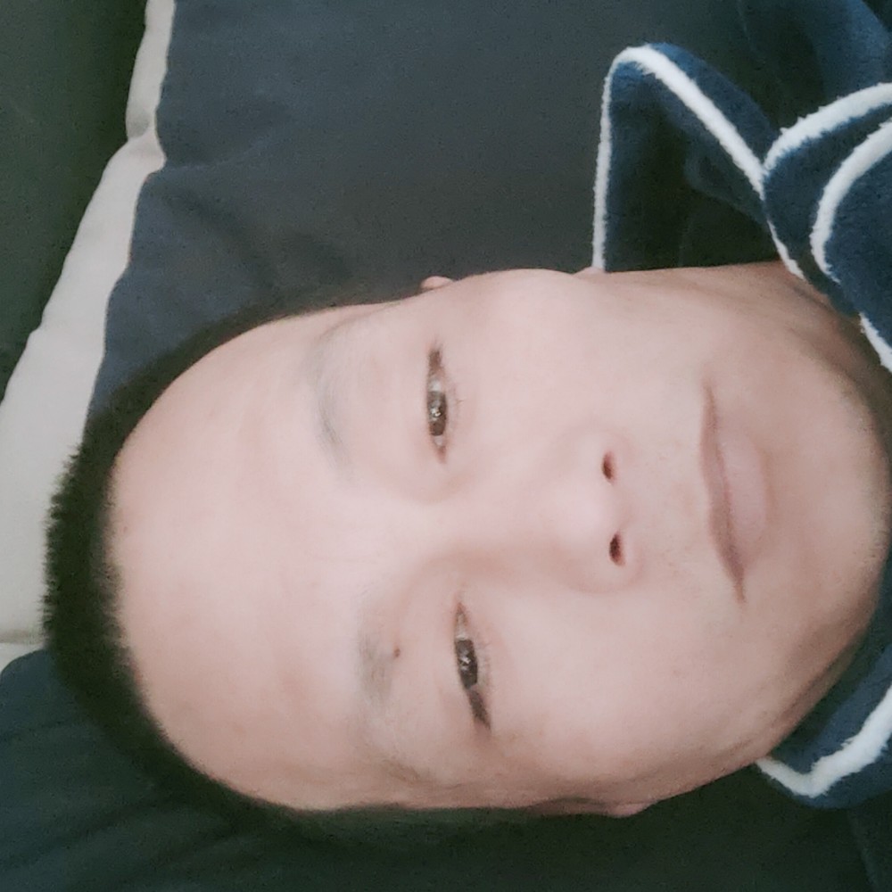 爱听歌漫步山岚的照片