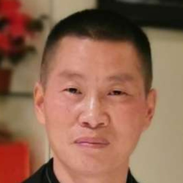 音响那矮小的照片