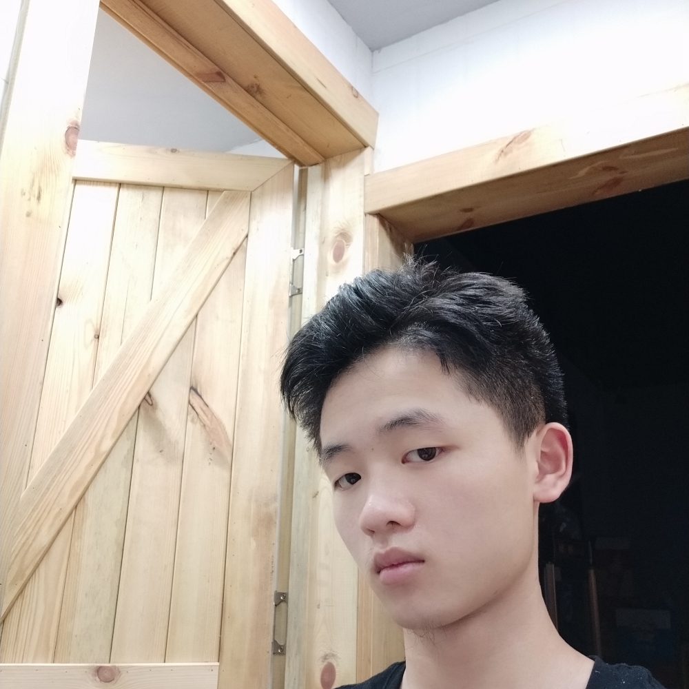 于生很贵的照片