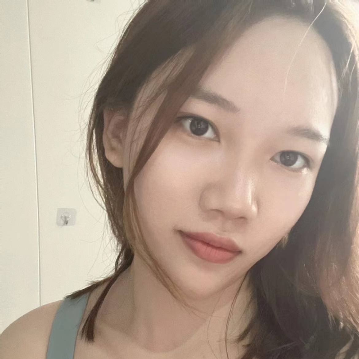 金叶群的照片