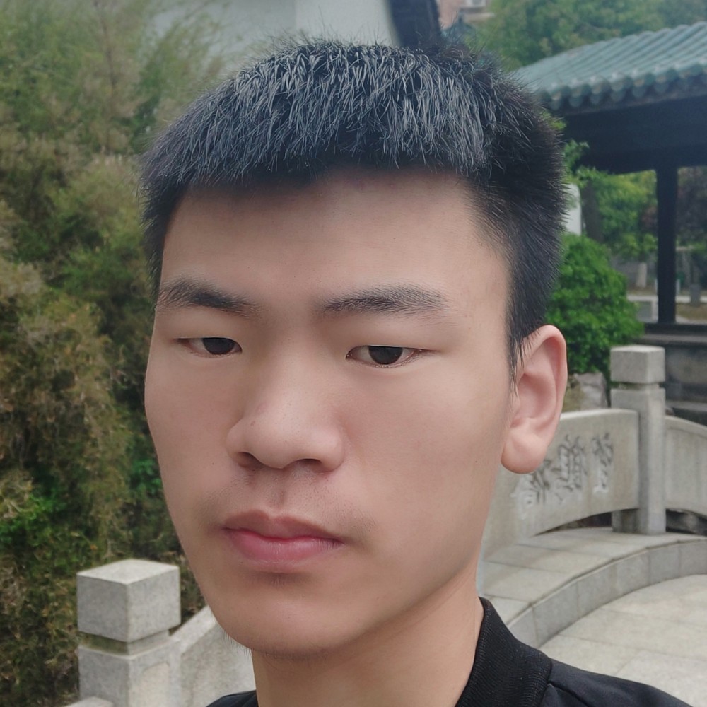 期待深拥粗犷的照片