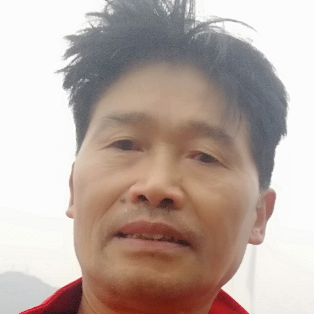 高峰江河的照片