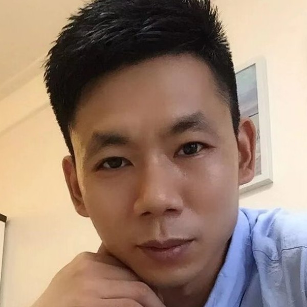 朋友改变执着的照片