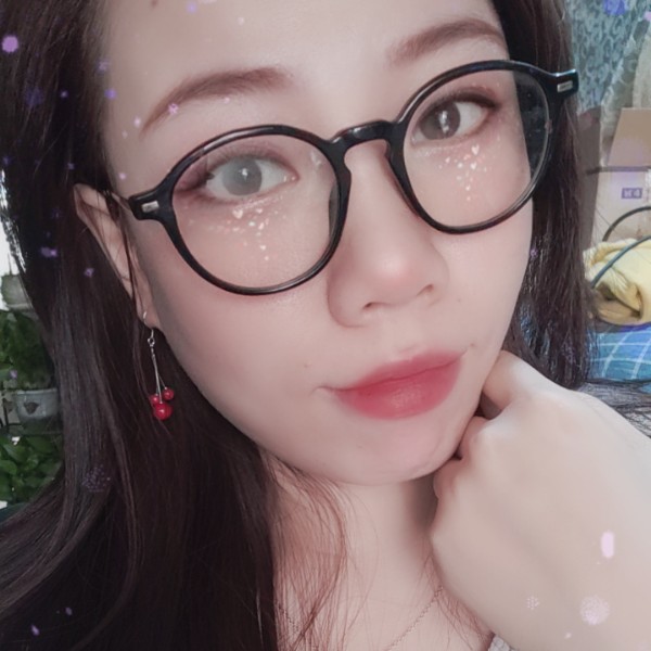 泪雨称心的照片