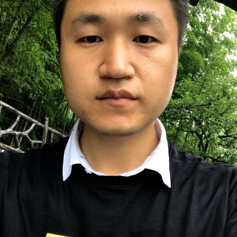 宫角羽的照片
