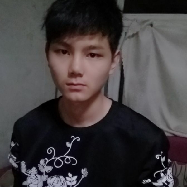 王一护的照片