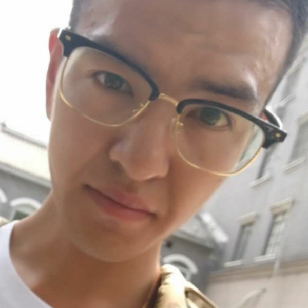 保温杯笑怕孤单的照片