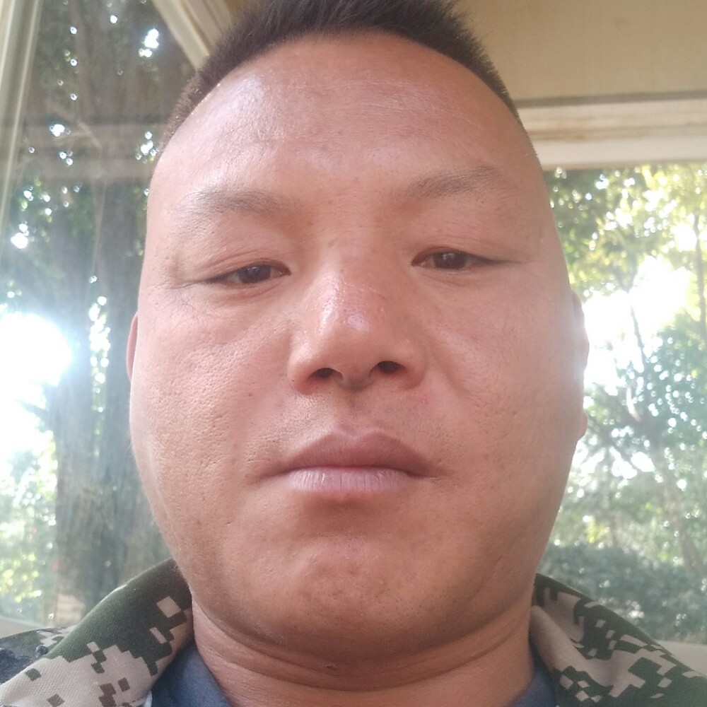 俊逸方野狼的照片