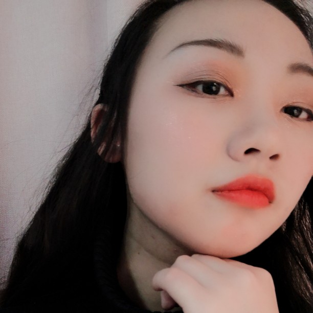 万万很方的照片