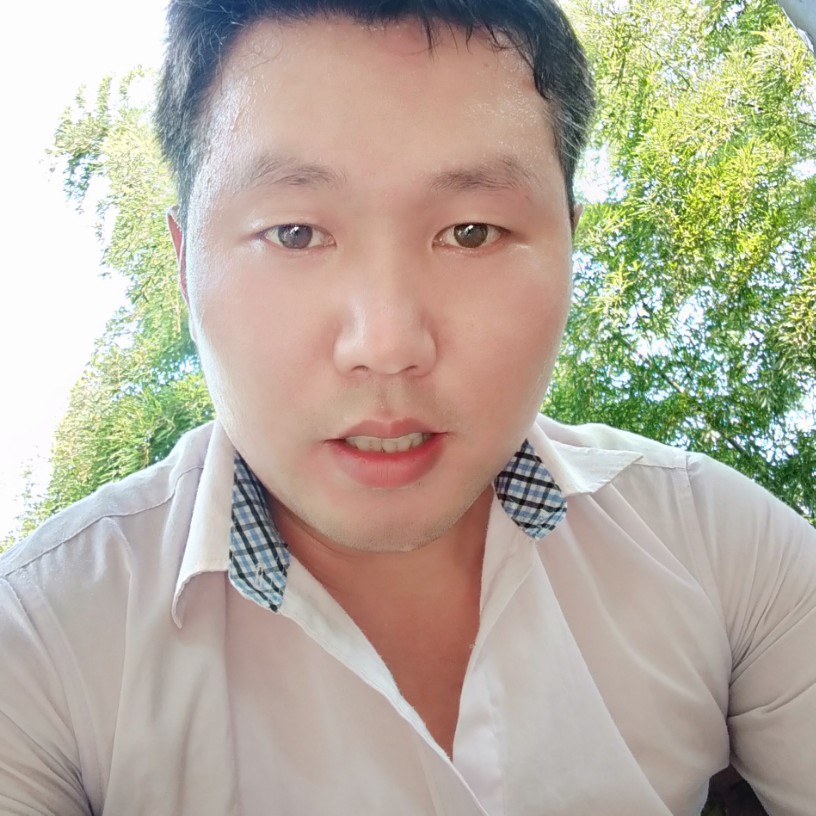 肖文志的照片
