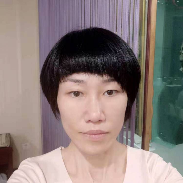 世界漫步深情的照片