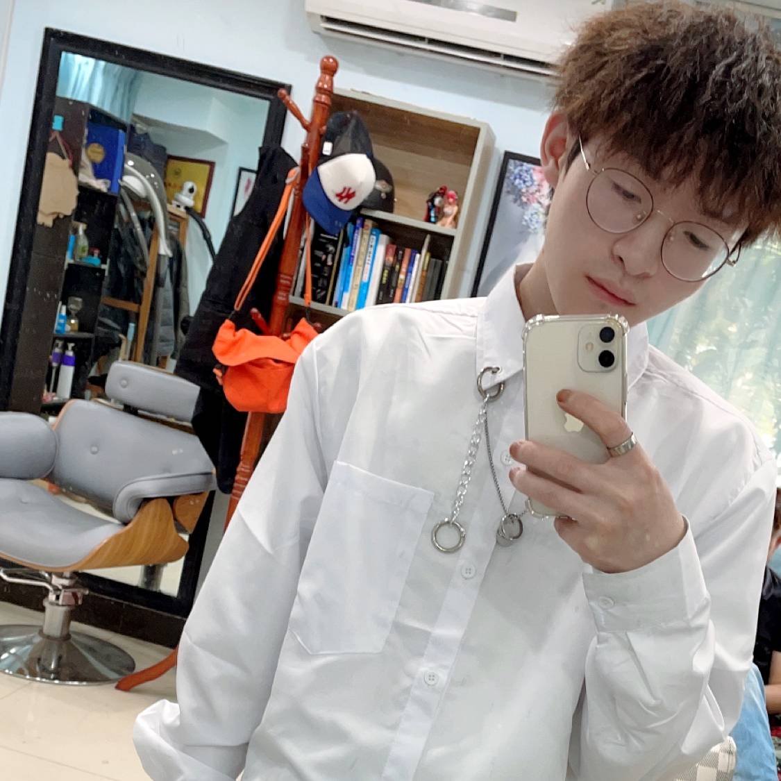 伏尘。的照片