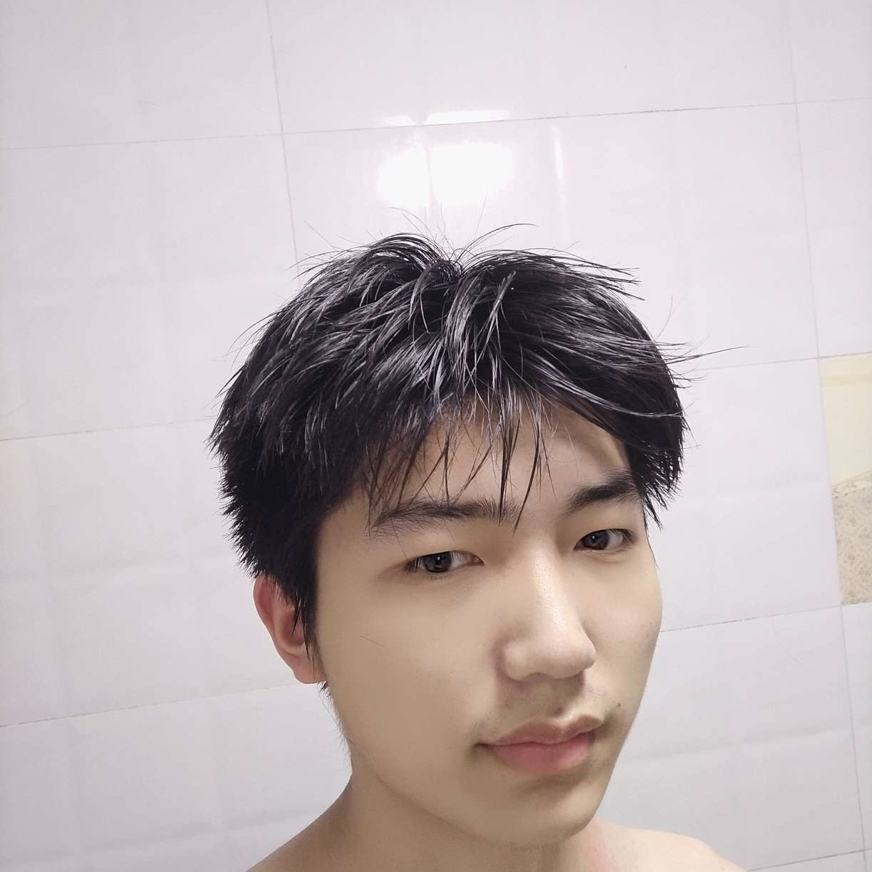 小伙多么悦耳的照片