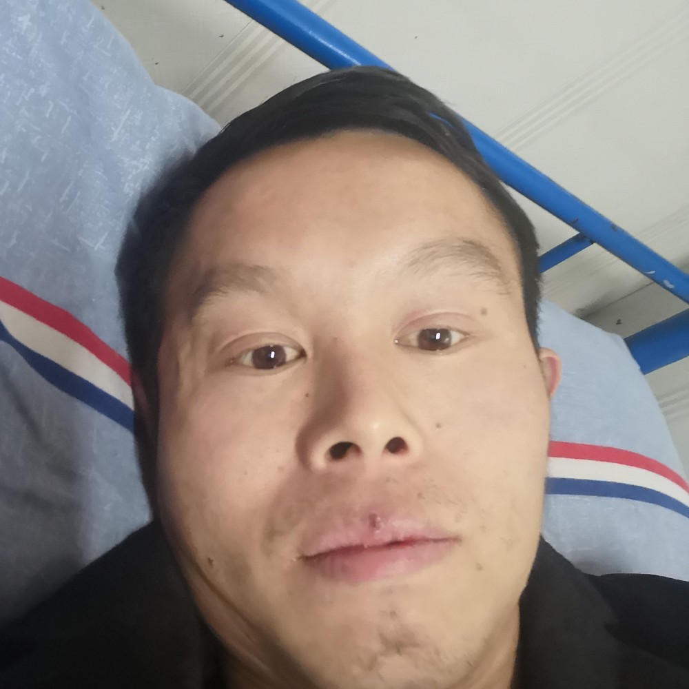黄豆淡然的照片