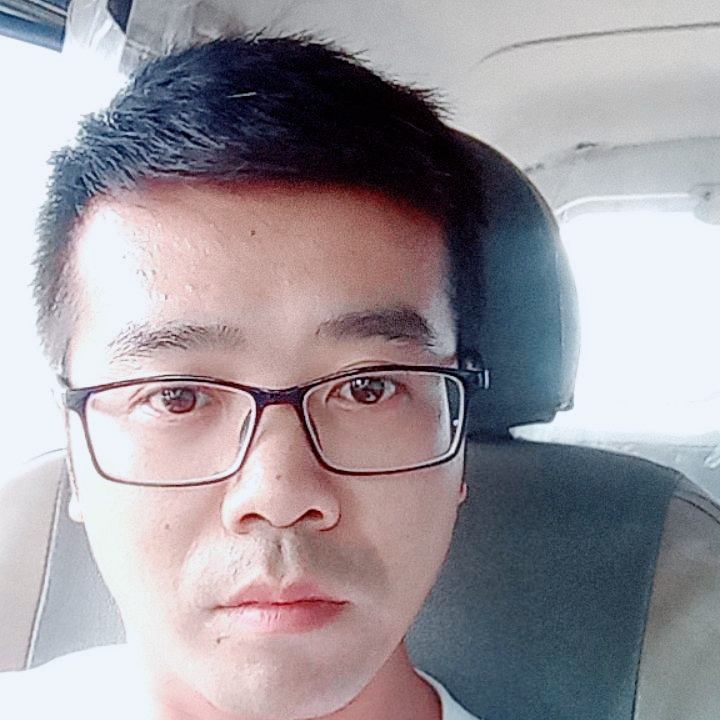 凉城拿满意的照片